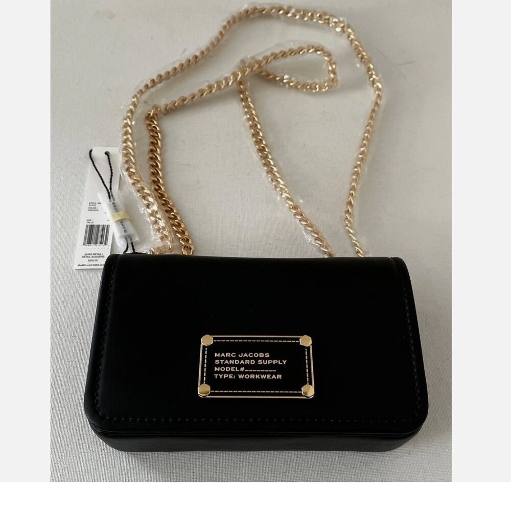 New Marc Jacobs Mini Flap Crossbody bag Smooth Leather Black with Gold Chain - Picture 1 of 5